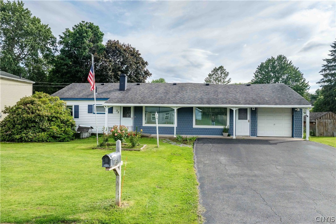 32 Bakeman Street Fulton, NY 13069 - Photo 2 of 32