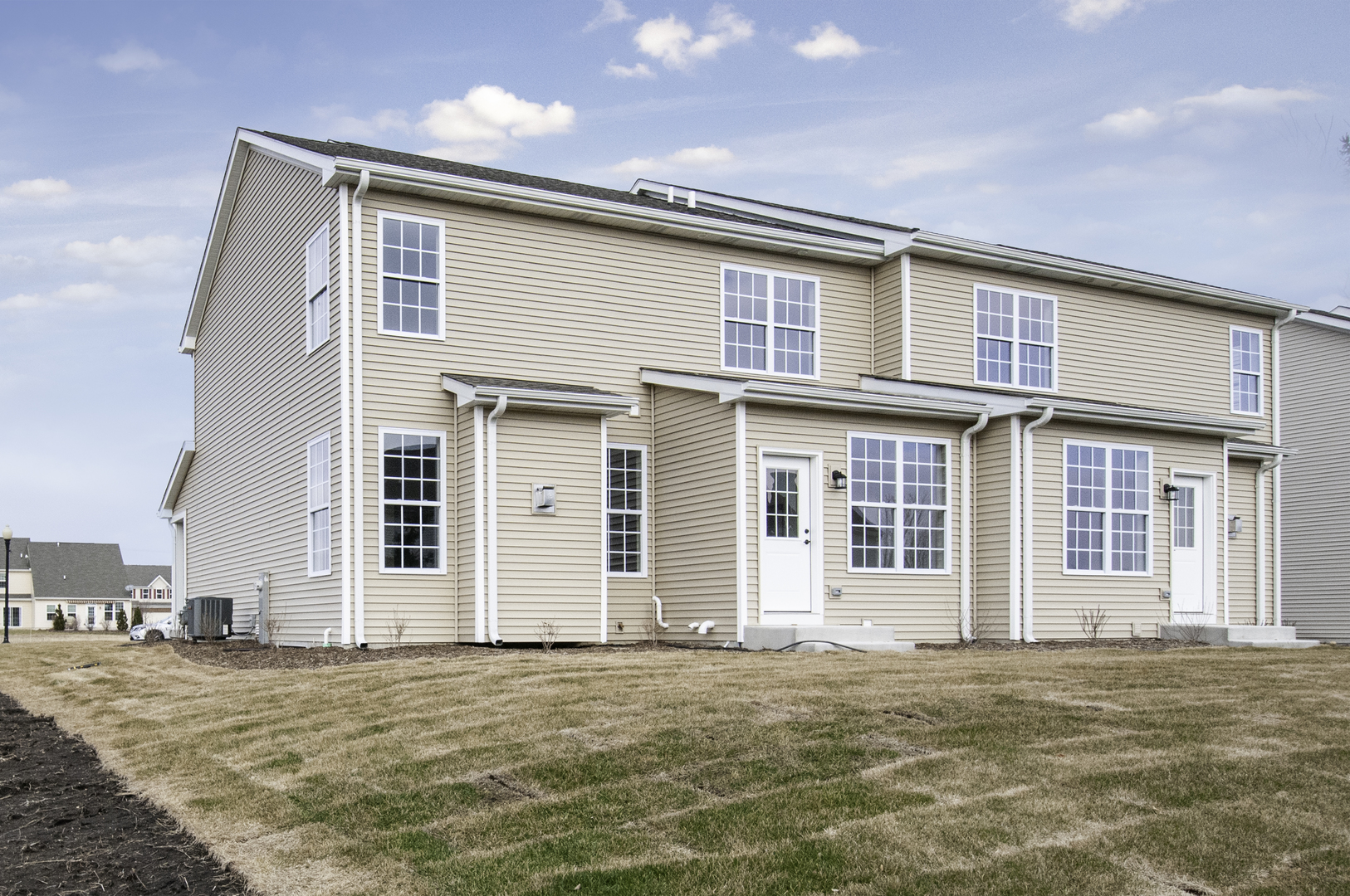 1075 Freedom Road Elburn, IL 60119 - Photo 2 of 18 front view of a house