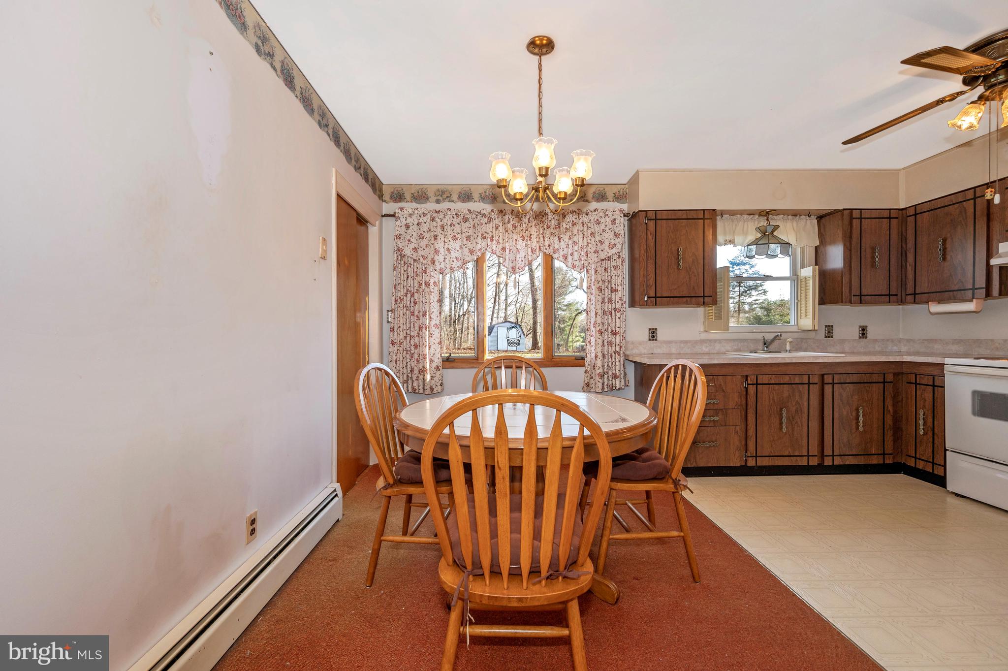 4723 Water Tank Road Manchester, MD 21102 - Photo 11 of 49 Dining Room