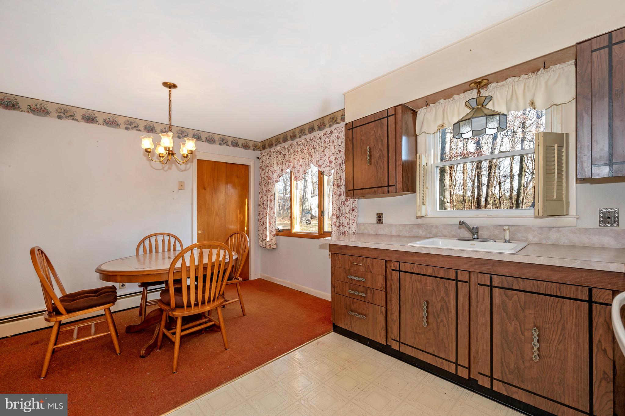 4723 Water Tank Road Manchester, MD 21102 - Photo 15 of 49 Kitchen