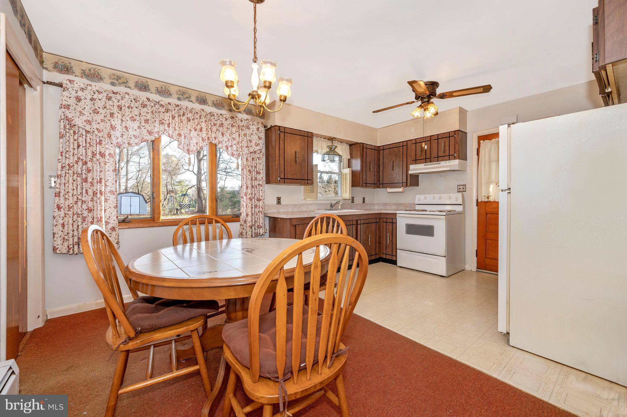 4723 Water Tank Road Manchester, MD 21102 - Photo 10 of 49 Dining Room
