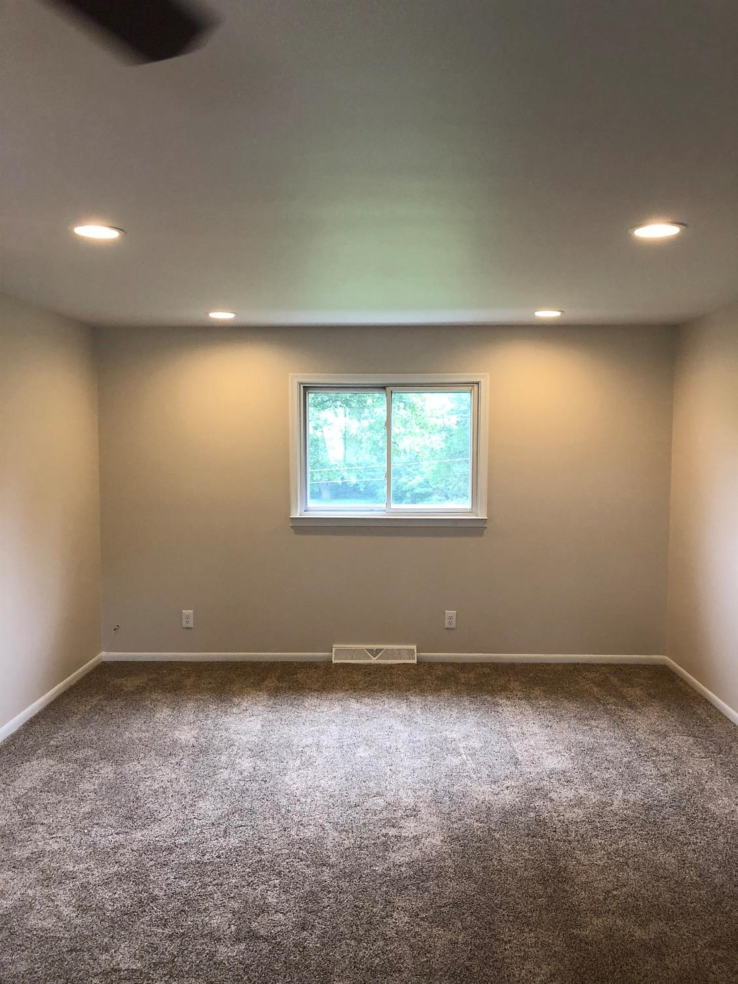 6915 Hitchingham Road Ypsilanti, MI 48197 - Photo 8 of 57 Photo 8