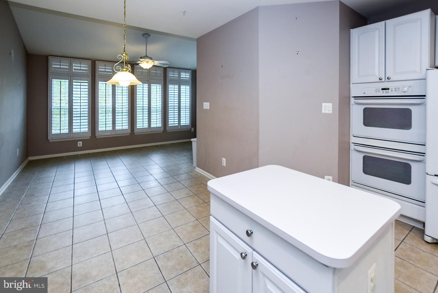 8518 Meadowsweet Road Pikesville, MD 21208 - Photo 12 of 28 Kitchen