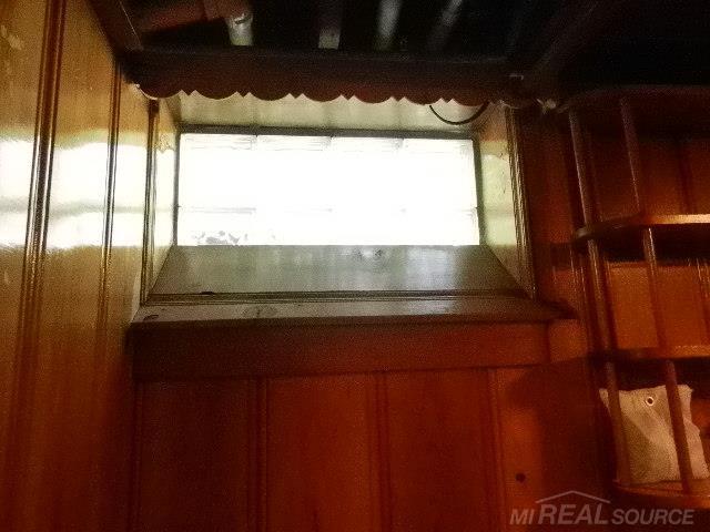 8673 Superior Street Center Line, MI 48015 - Photo 34 of 66 Glass Block Window