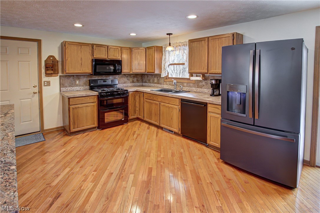 4478 Fenn Road Medina, OH 44256 - Photo 2 of 35 Gallery Image 2