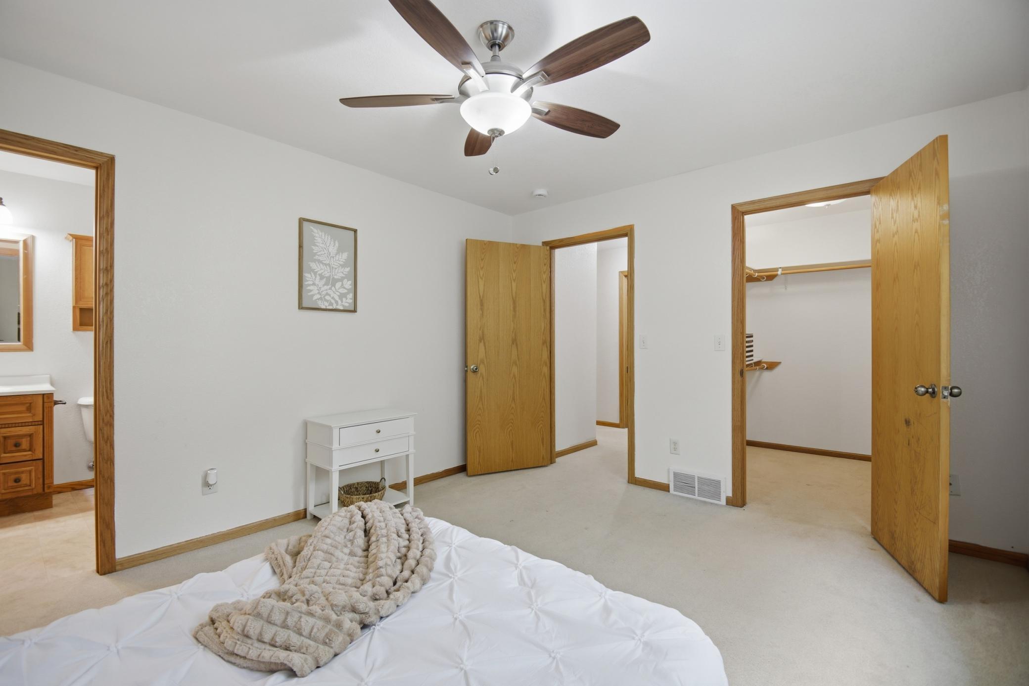 1600 26th Street Southwest Austin, MN 55912 - Photo 20 of 65