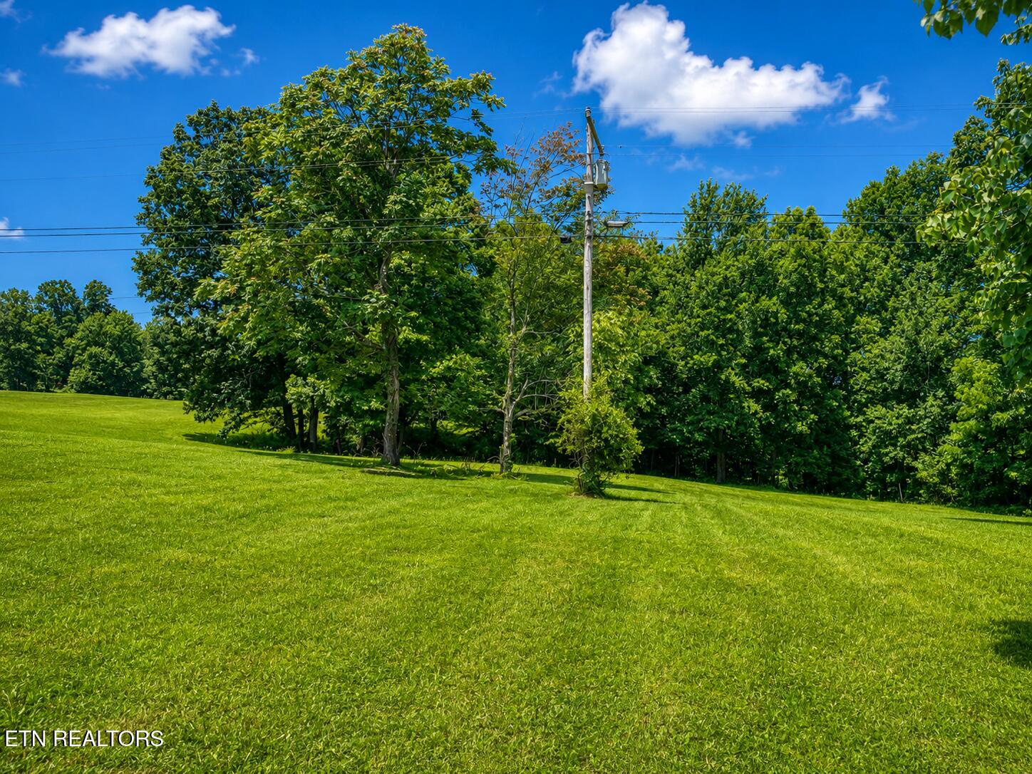 1323 Bee Rock Road Monterey, TN 38574 - Photo 7 of 8 9F646F69-BEE2-4894-A343-9675902B9AD8