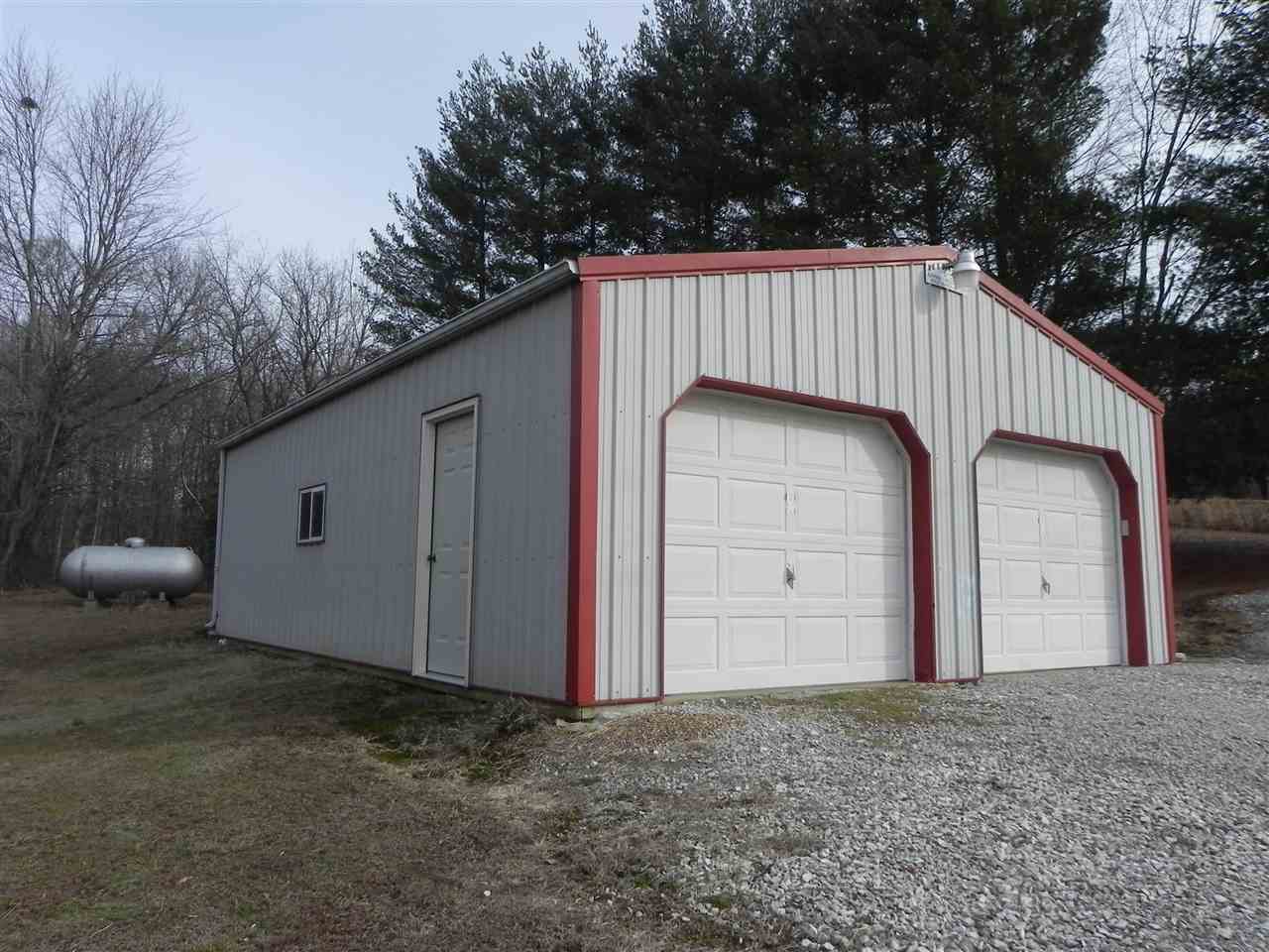 6160 Sinai Road Bristow, IN 47515 - Photo 4 of 22 Gallery Image 4