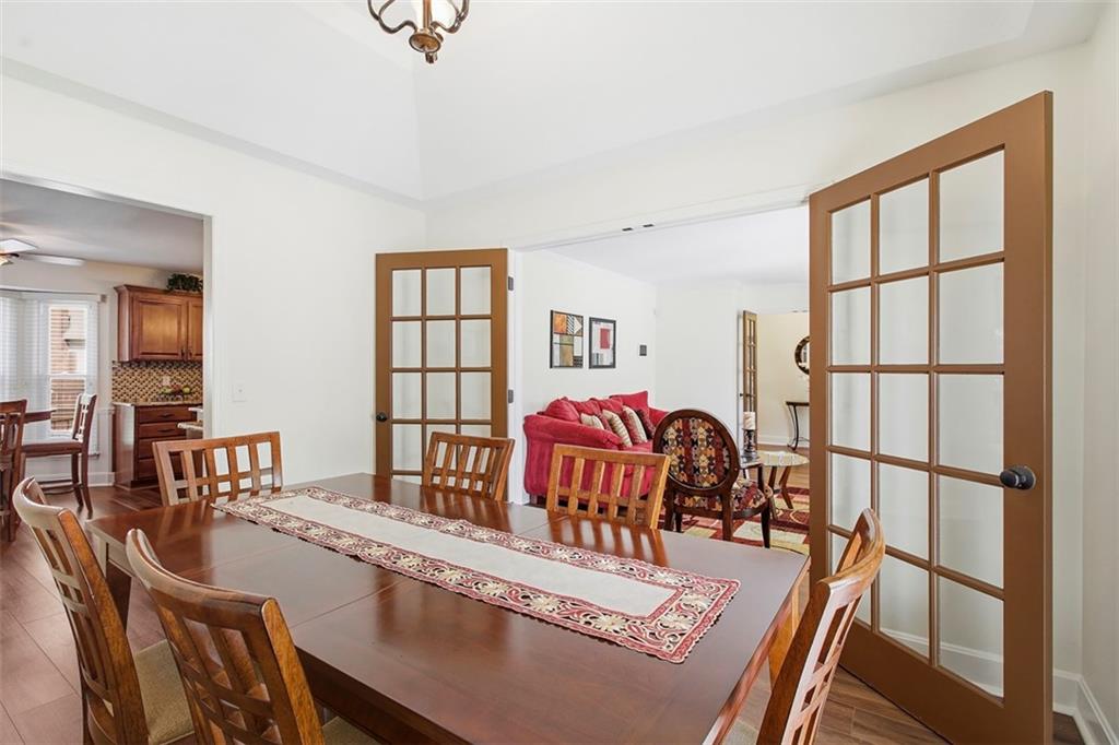 7918 North Northwood Road Kansas City, MO 64151 - Photo 12 of 57