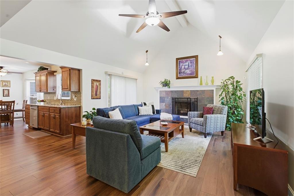 7918 North Northwood Road Kansas City, MO 64151 - Photo 21 of 57