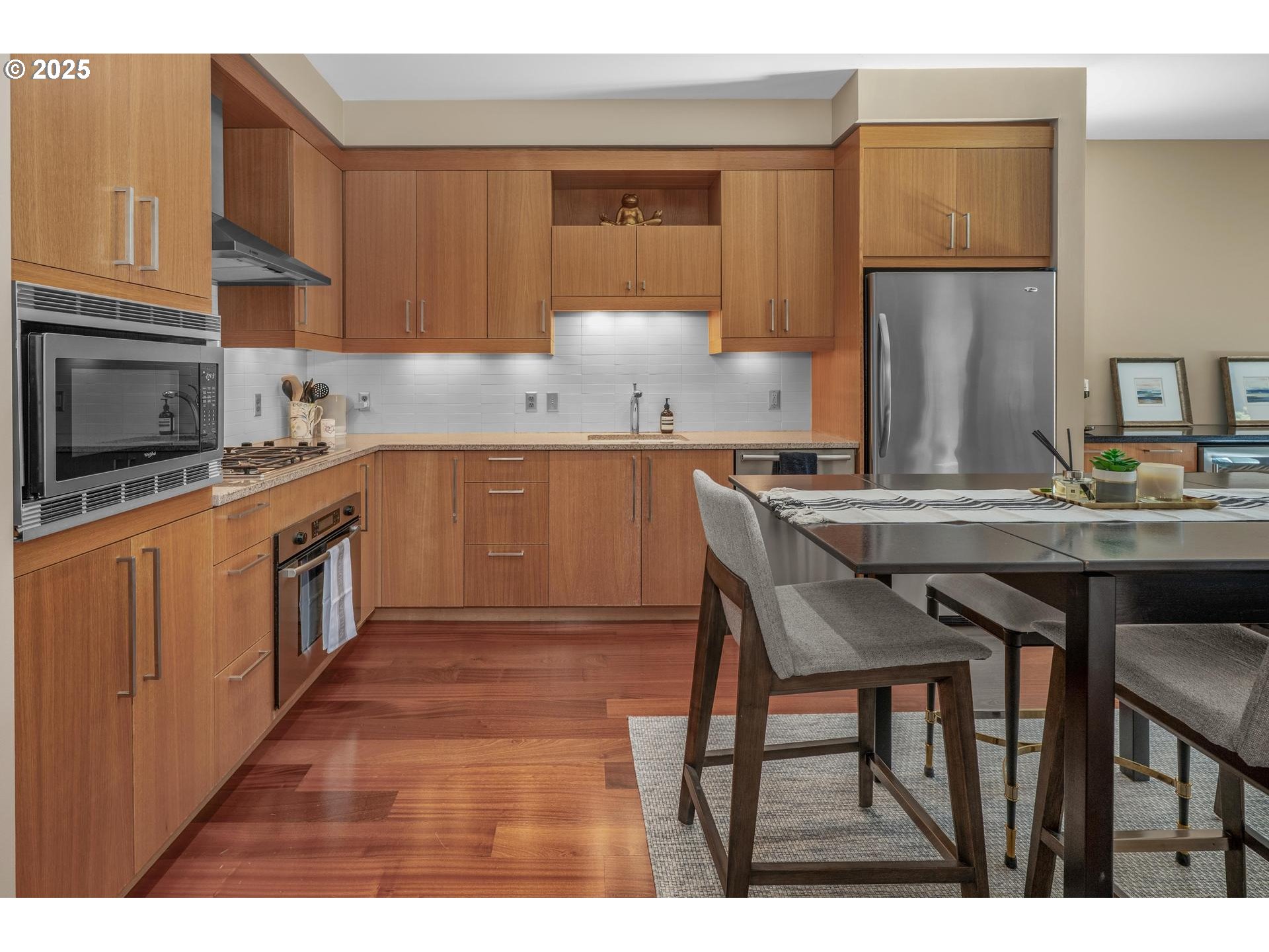 2351 Northwest Westover Road, Unit 1006 Portland, OR 97210 - Photo 14 of 34 Gallery Image 14