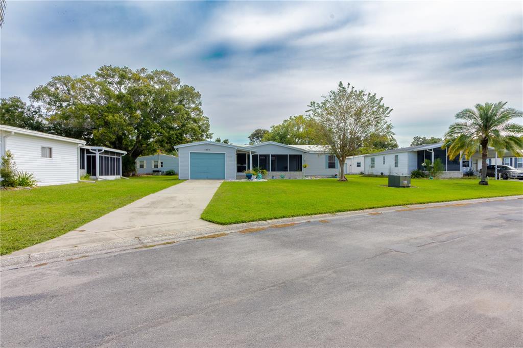 1424 Cross Bow Lane Spring Hill, FL 34607 - Photo 27 of 42