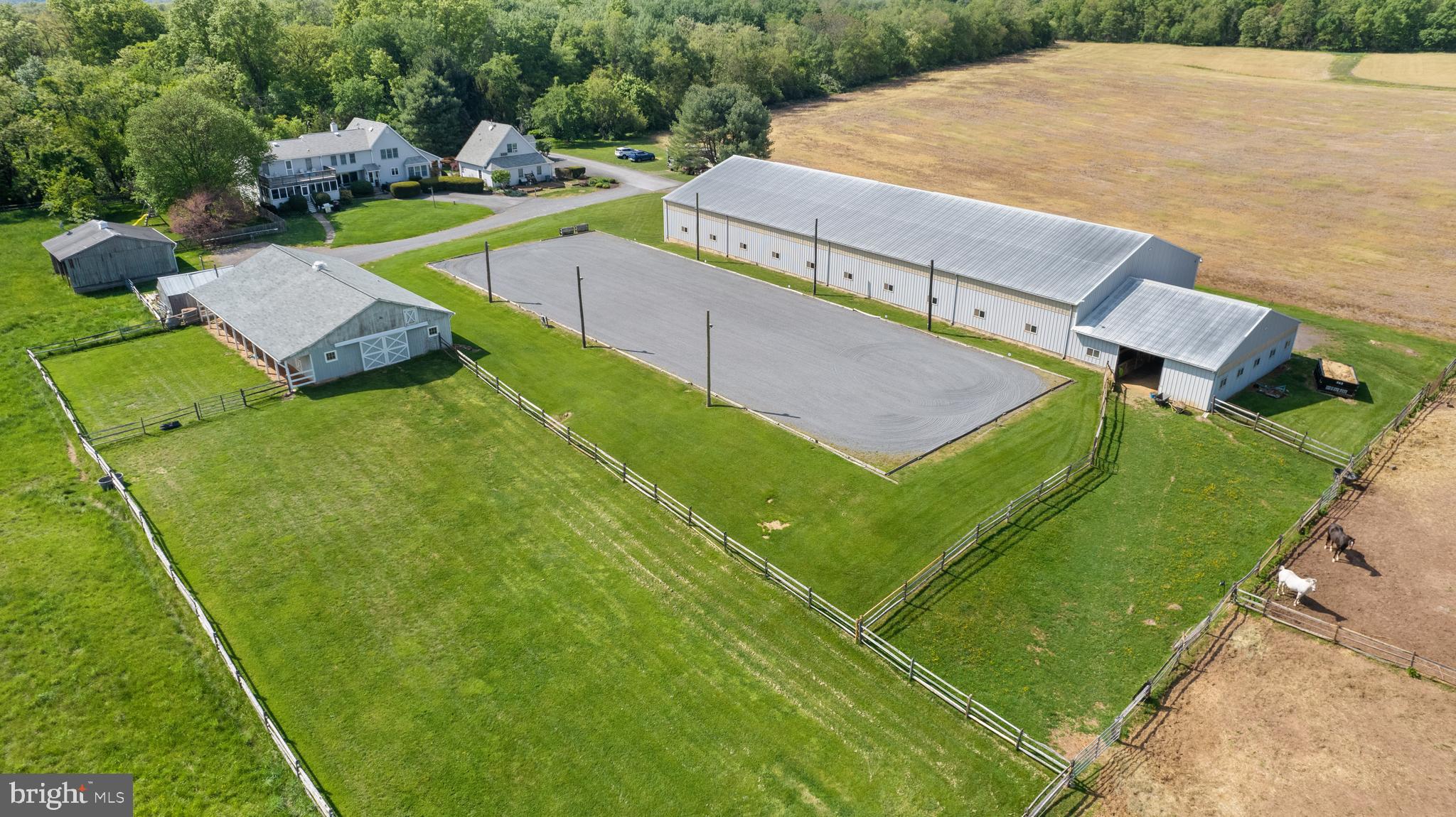 16039 Partnership Road Poolesville, MD 20837 - Photo 13 of 97