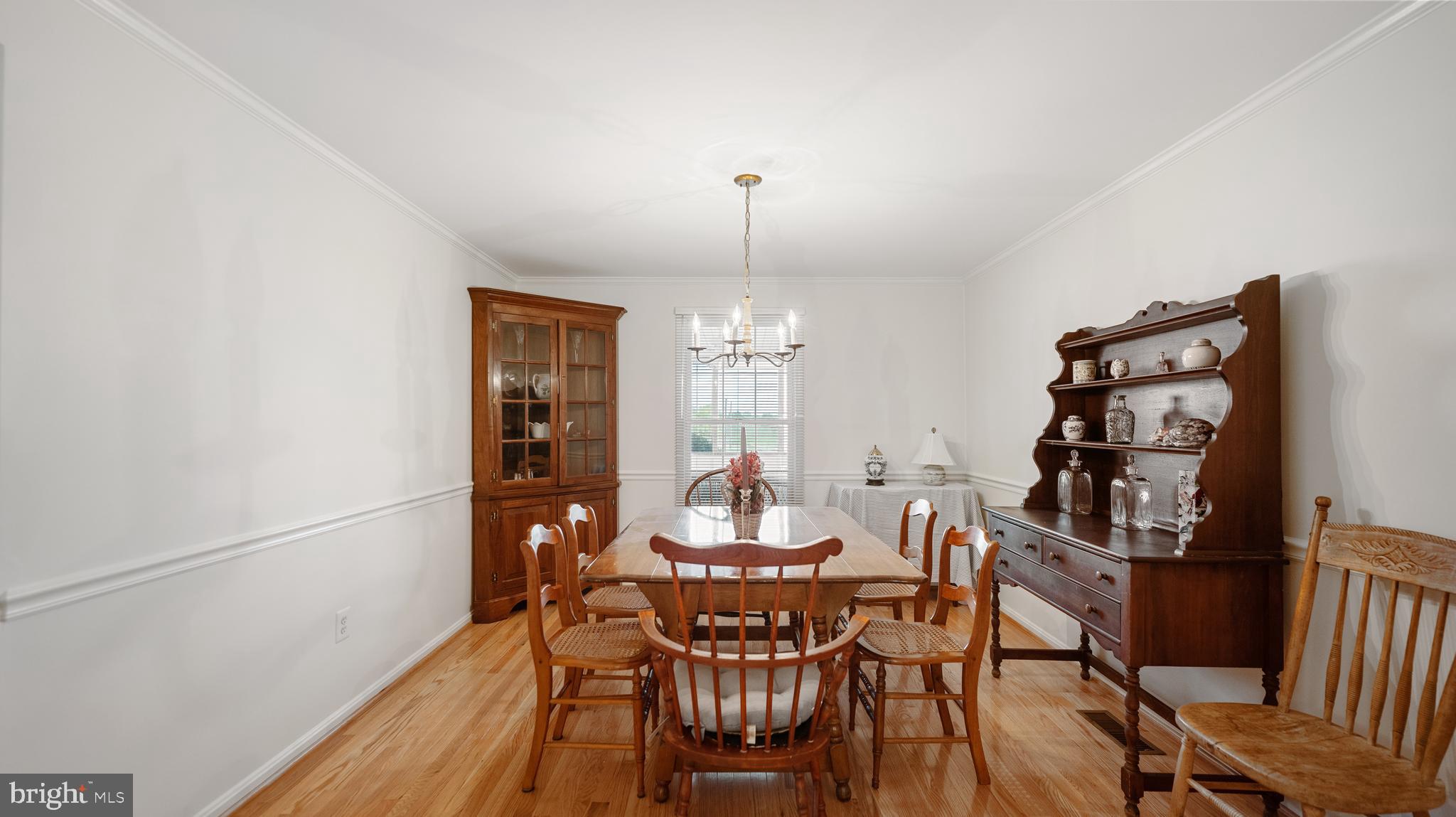 16039 Partnership Road Poolesville, MD 20837 - Photo 45 of 97 Main House Formal Dining