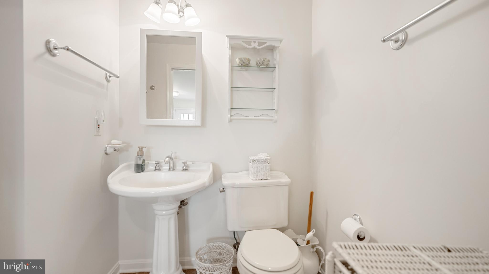 16039 Partnership Road Poolesville, MD 20837 - Photo 59 of 97 In Law Main Level Full Bath