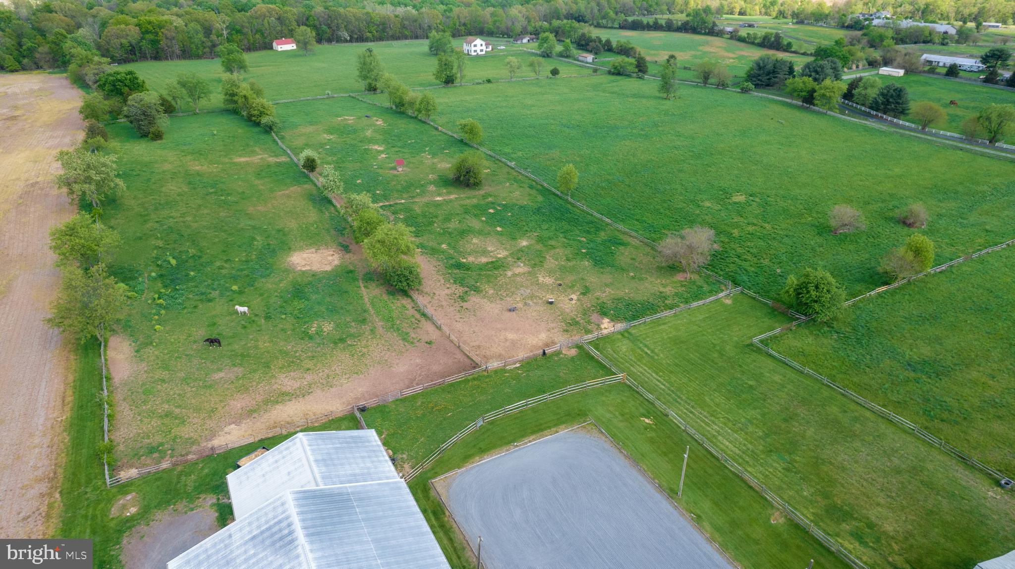 16039 Partnership Road Poolesville, MD 20837 - Photo 7 of 97