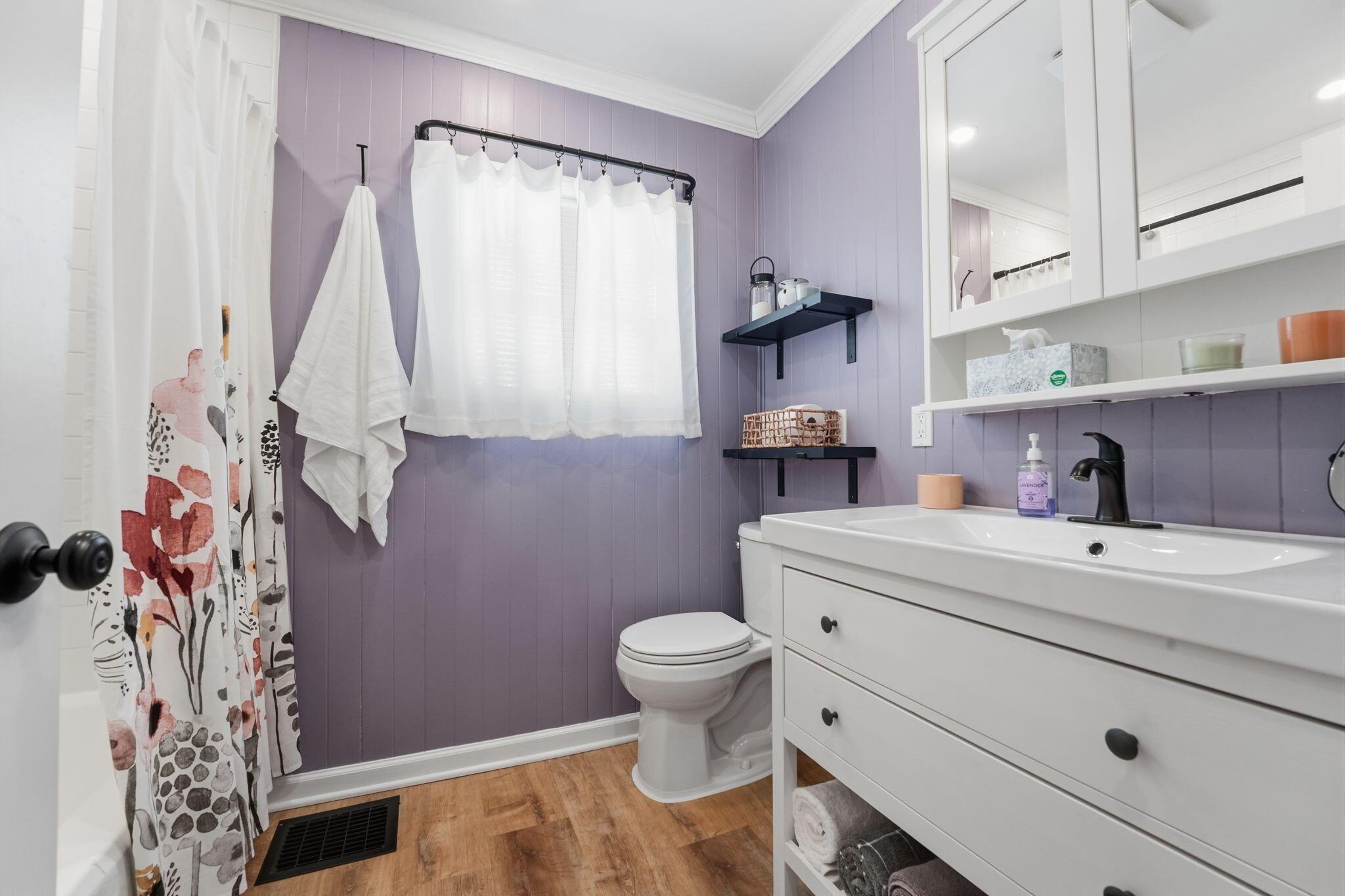 805 Timberman Road Columbus, OH 43212 - Photo 22 of 48 Main Bath
