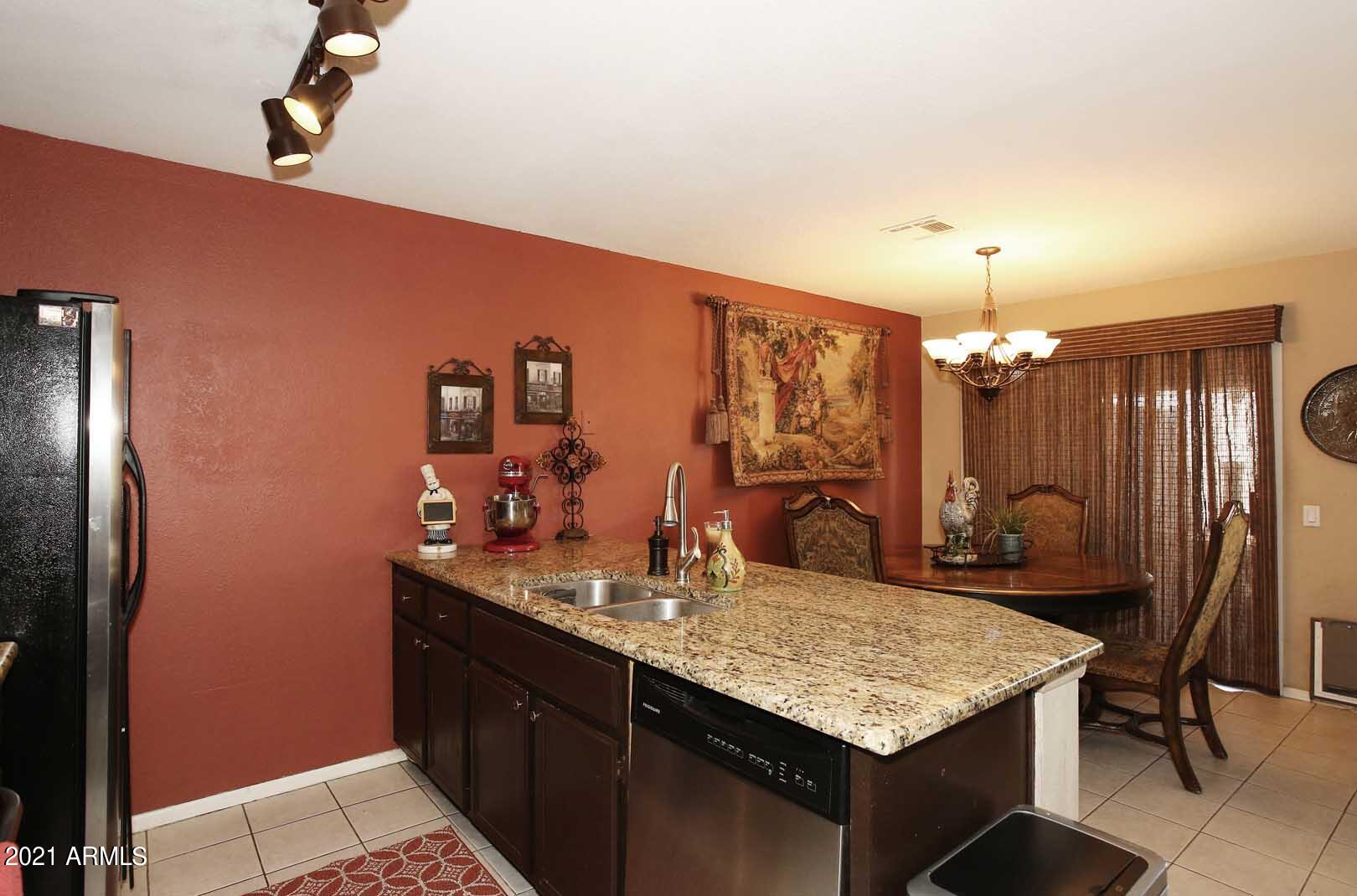 1734 East Grandview Road Phoenix, AZ 85022 - Photo 8 of 32 Kitchen2 (3)