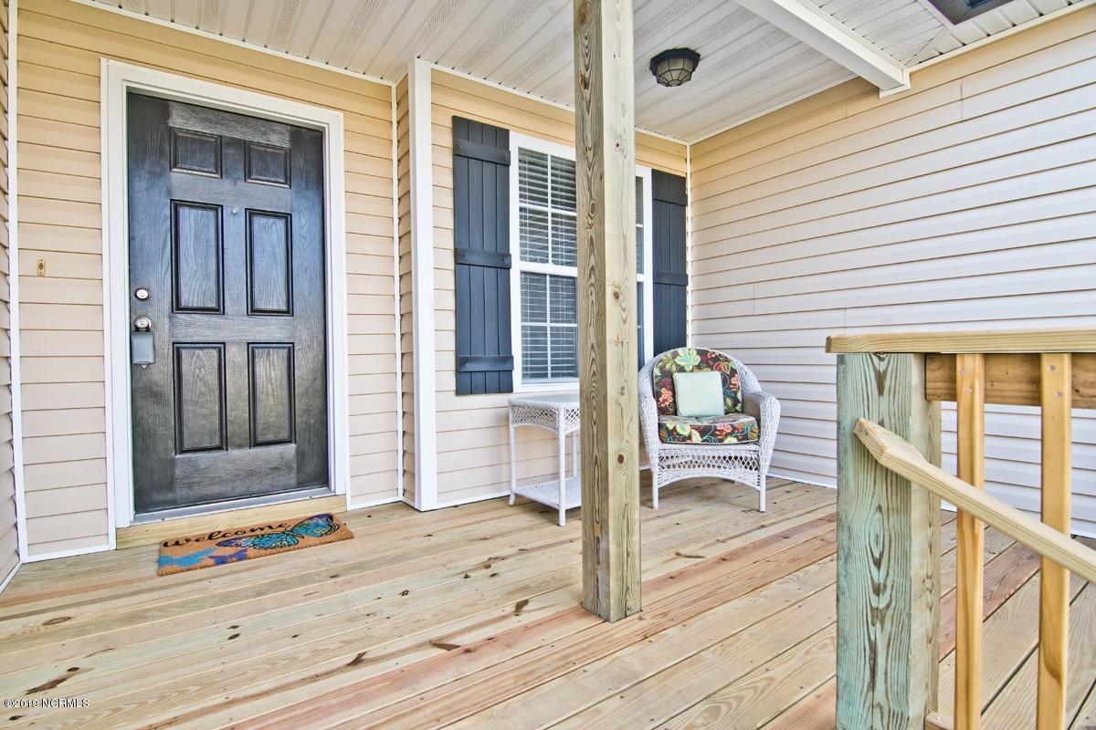 105 Echo Ridge Road Swansboro, NC 28584 - Photo 3 of 22 Nice front deck