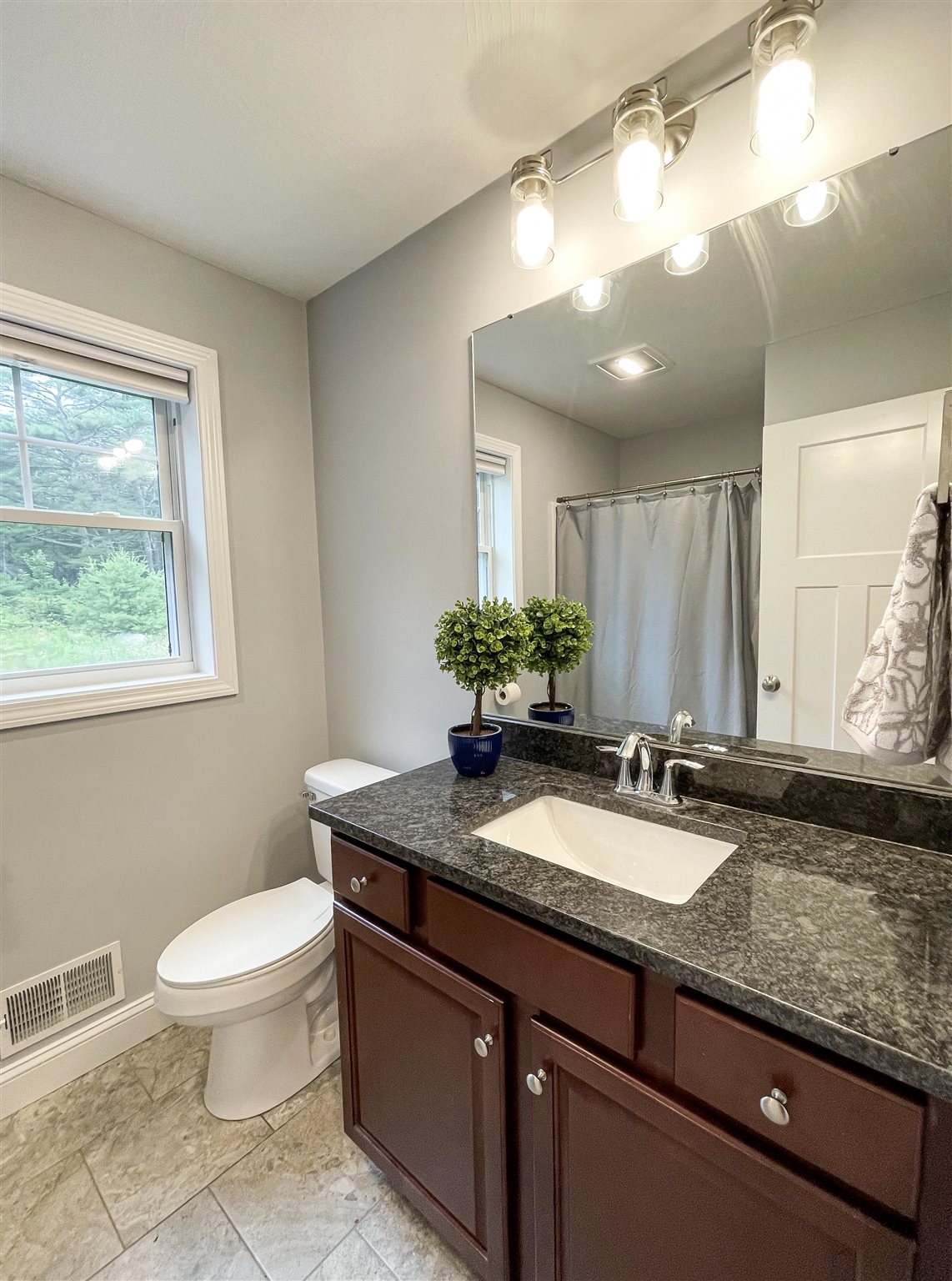 55 Durgin Road Chichester, NH 03258 - Photo 15 of 37