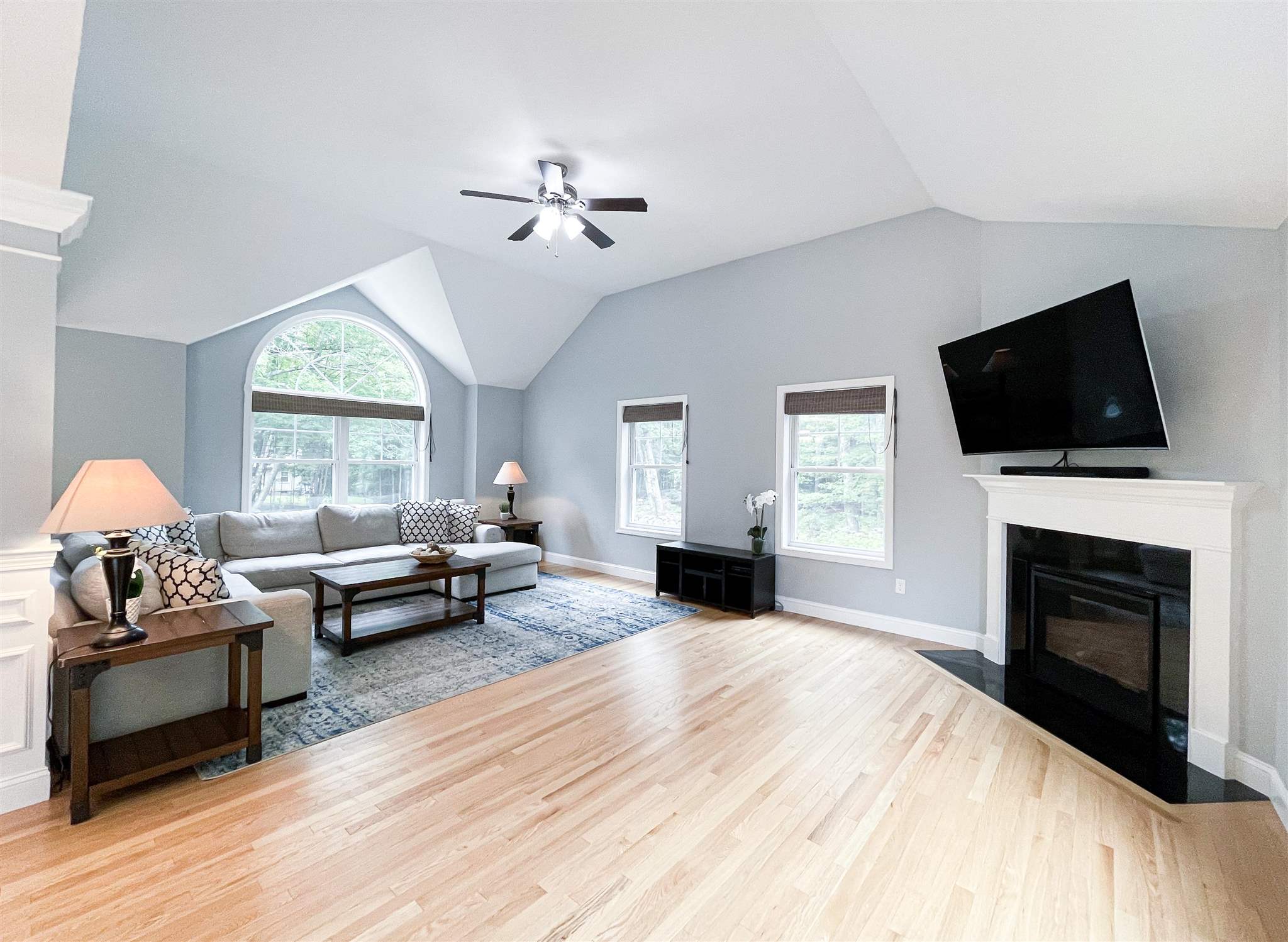 55 Durgin Road Chichester, NH 03258 - Photo 3 of 37