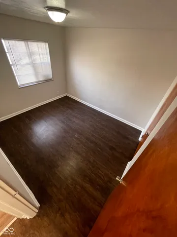 $895 | 4 North Butler Avenue, Unit 8, Indianapolis, IN 46219