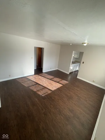 $895 | 4 North Butler Avenue, Unit 8, Indianapolis, IN 46219