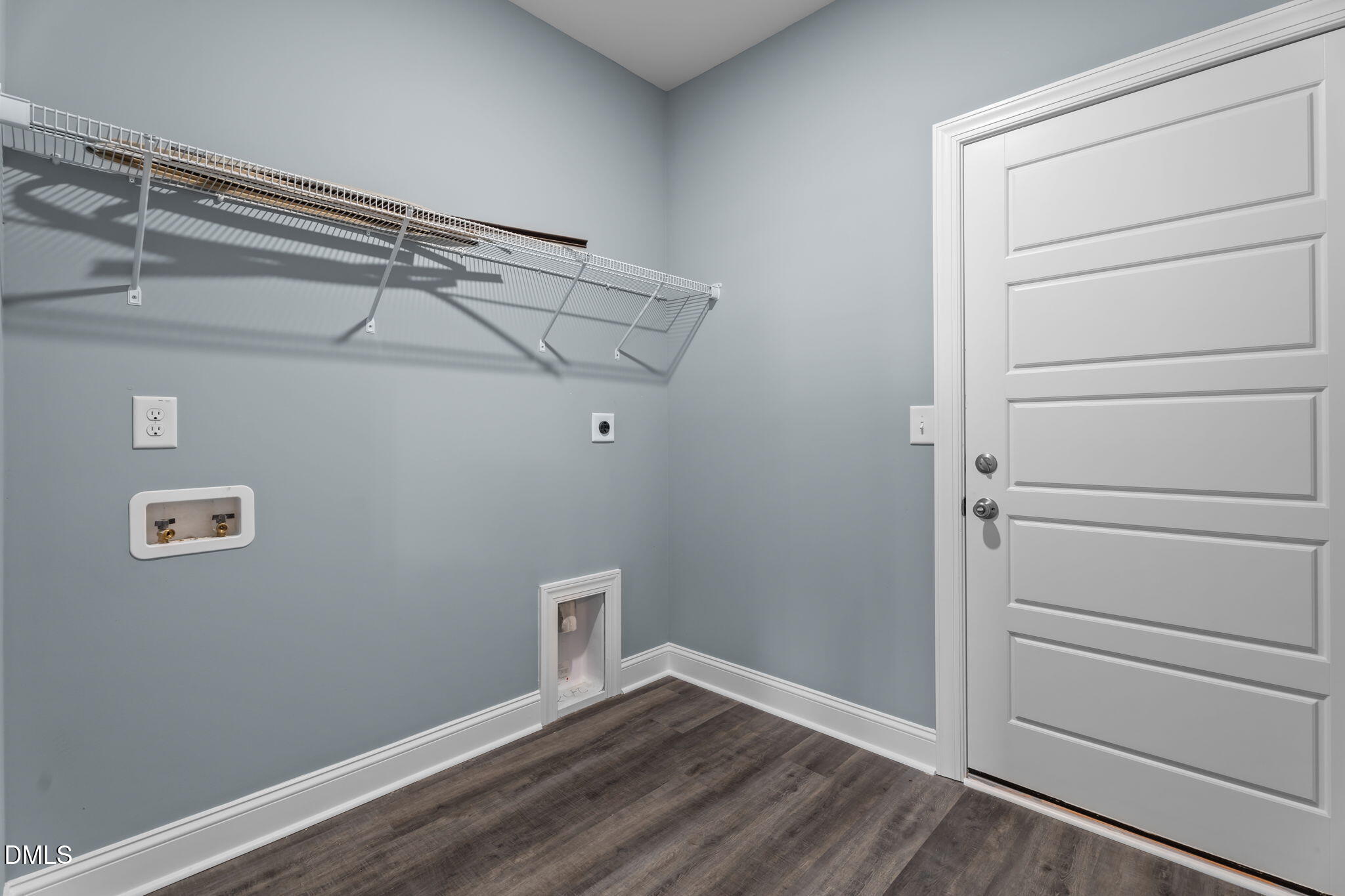9059 Byron Court Bailey, NC 27807 - Photo 28 of 42 Laundry