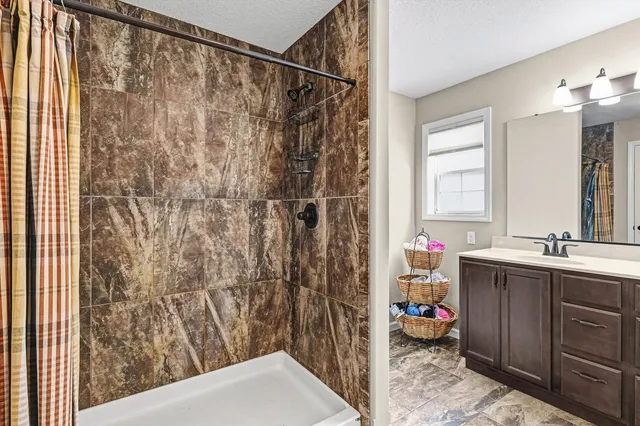 $370,000 | 1605 East Vernon Drive, Urbana, IL 61802