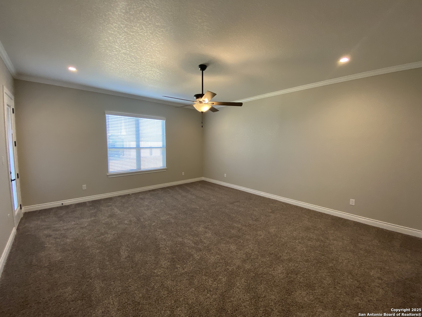 4803 Viewcrest Road San Antonio, TX 78217 - Photo 18 of 39