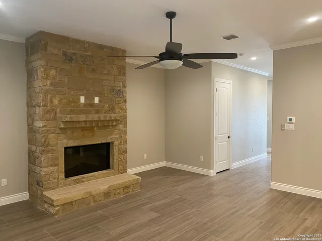 $2,895 | 4803 Viewcrest Road, San Antonio, TX 78217