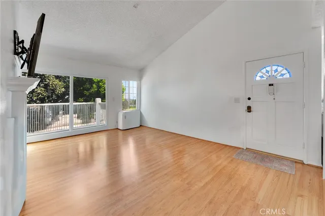 $555,000 | 1301 Via Sebastian, Unit 24, San Pedro, CA 90732