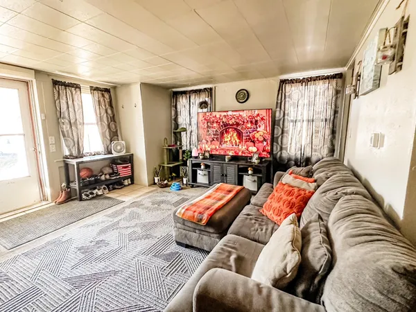 $349,900 | 200 Maple Street, Evansville, WI 53536