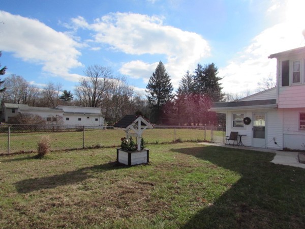 34 New Ludlow Road Granby, MA 01033 - Photo 4 of 25 Gallery Image 4