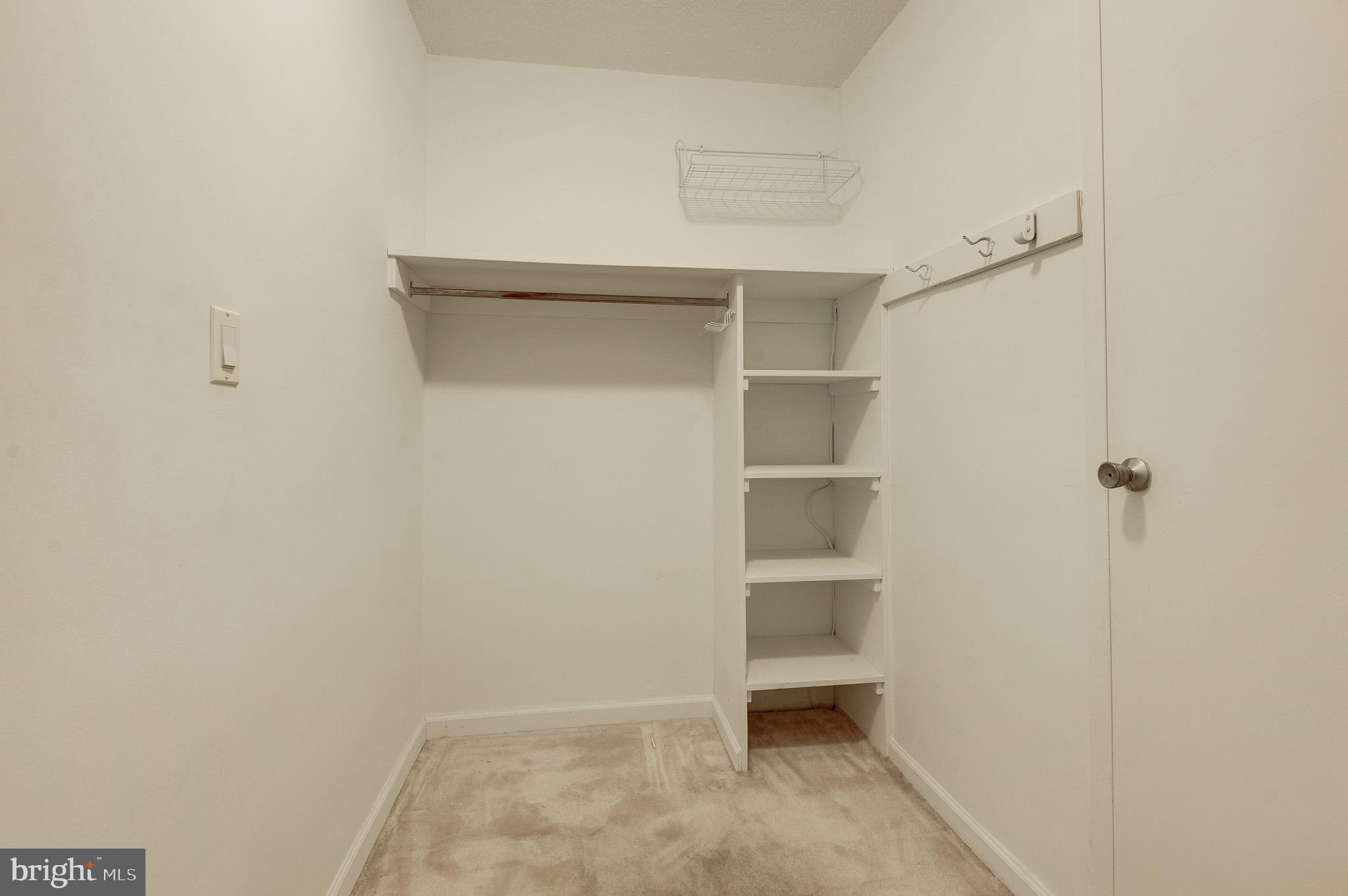 1301 South Arlington Ridge Road, Unit 503 Arlington, VA 22202 - Photo 14 of 37