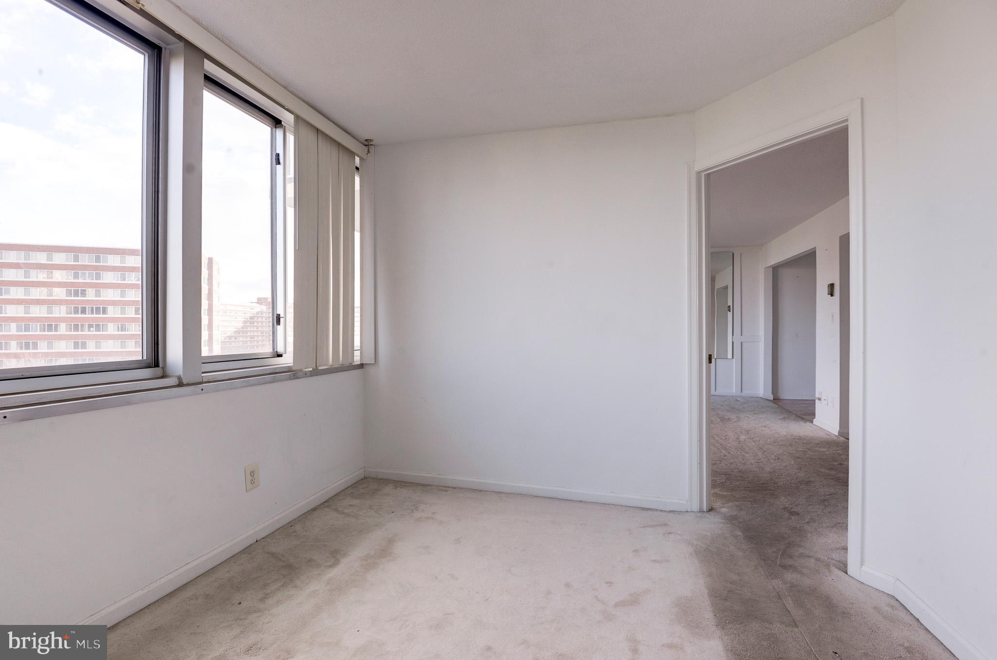 1301 South Arlington Ridge Road, Unit 503 Arlington, VA 22202 - Photo 16 of 37