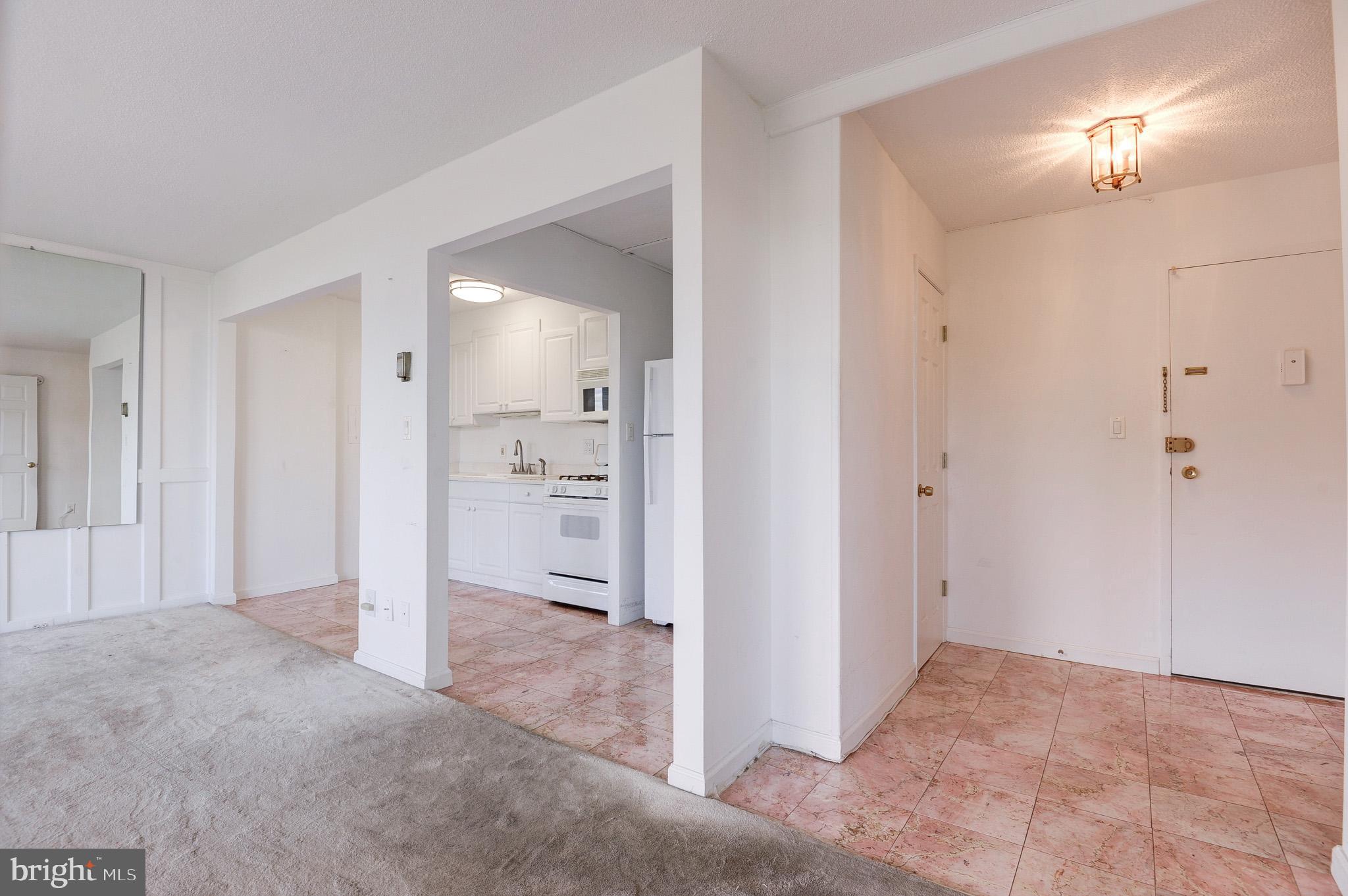 1301 South Arlington Ridge Road, Unit 503 Arlington, VA 22202 - Photo 27 of 37