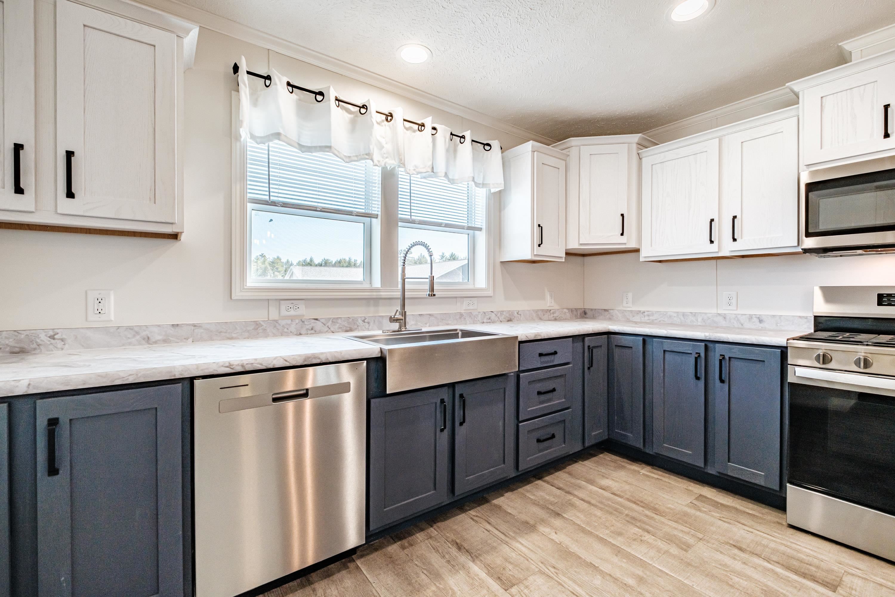 71 Diamondback Drive Rochester, NH 03868 - Photo 13 of 58