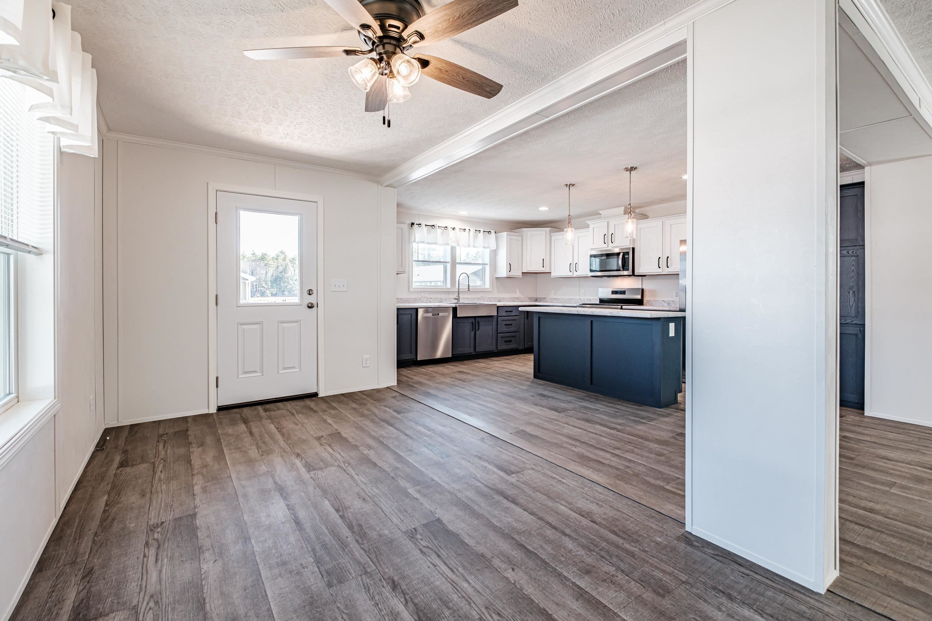 71 Diamondback Drive Rochester, NH 03868 - Photo 9 of 58