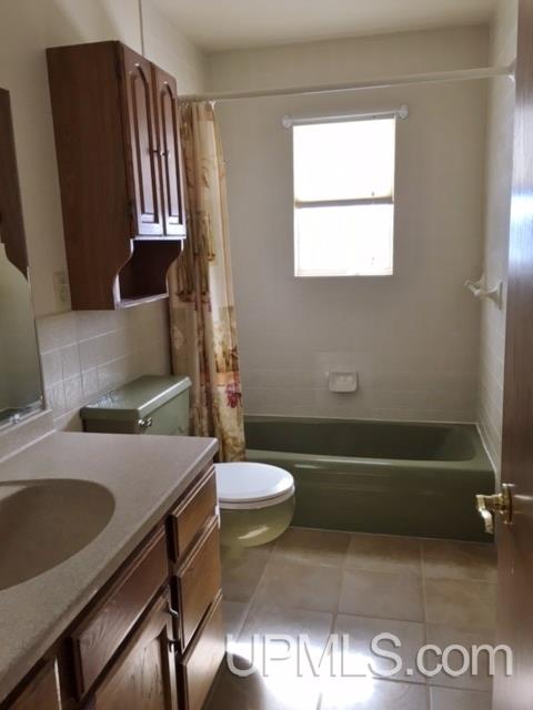 3885 Co Road Cornell, MI 49818 - Photo 19 of 29