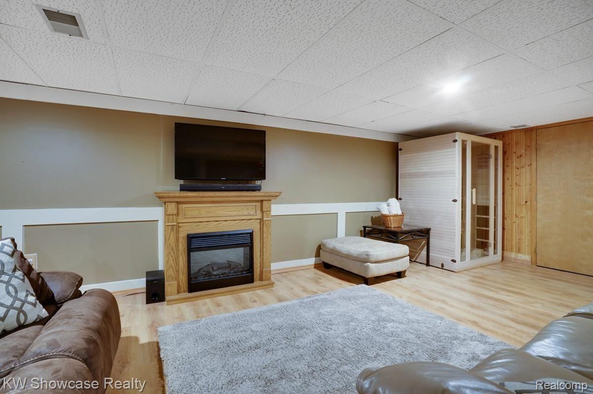 1714 South Hickory Ridge Road Milford, MI 48380 - Photo 23 of 25 Finished Basement