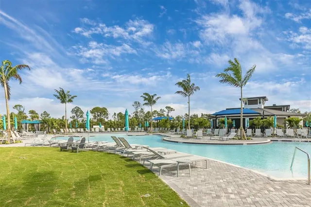 $390,000 | 12180 Wellen Golf Street, Unit 301, Venice, FL 34293