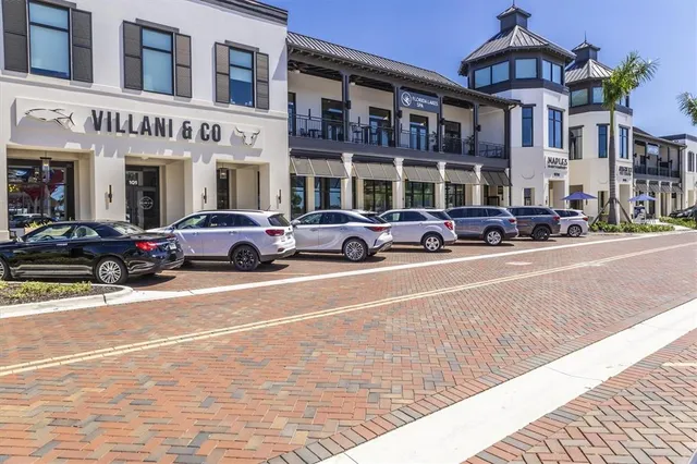 $390,000 | 12180 Wellen Golf Street, Unit 301, Venice, FL 34293