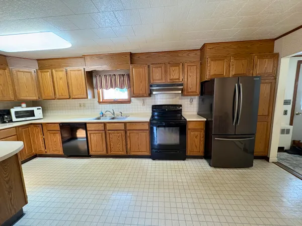 $150,000 | 56 Station Street, Ashland, ME 04732