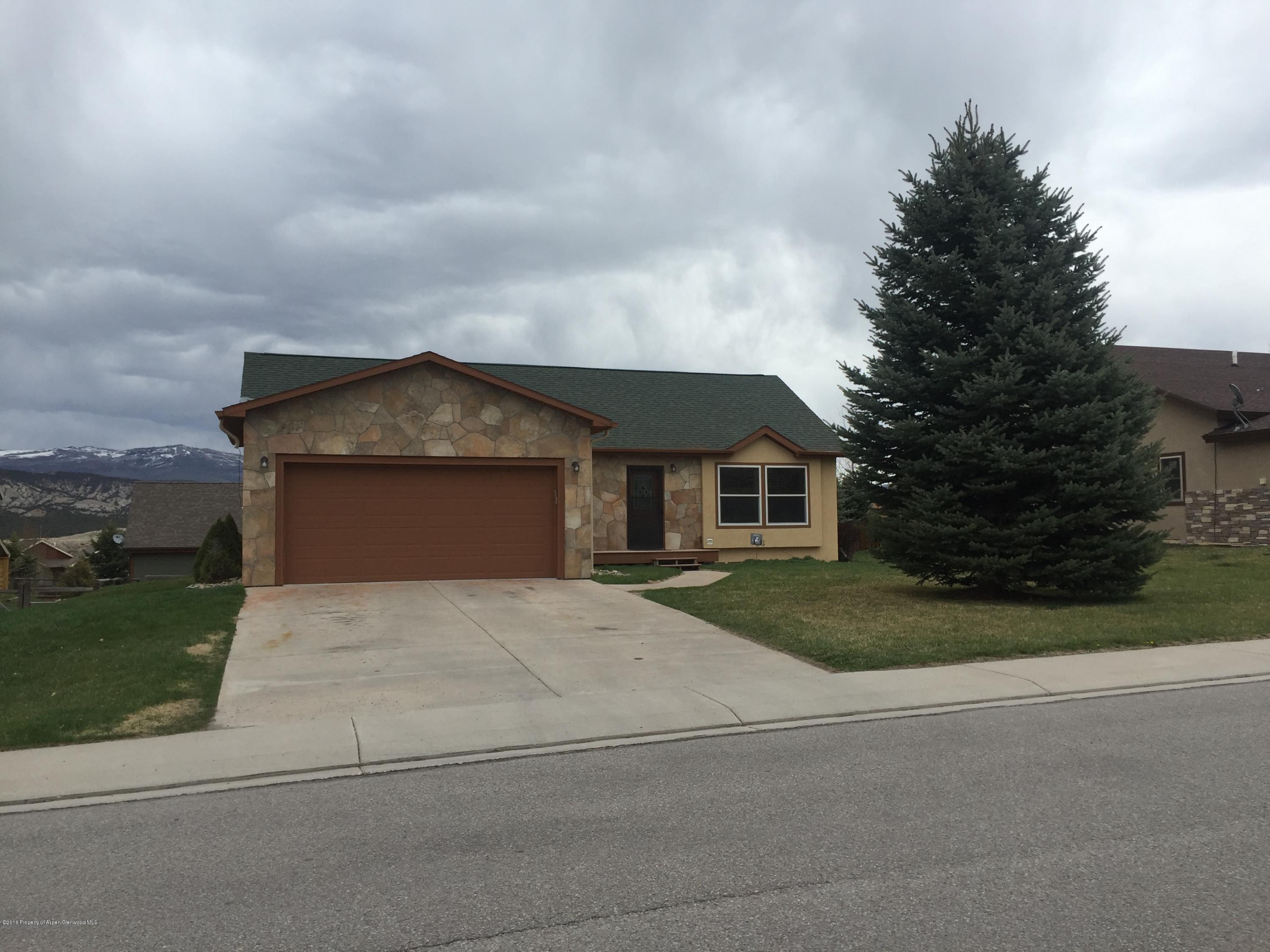 257 Navajo Road Gypsum, CO 81637 - Photo 1 of 15 IMG_0945
