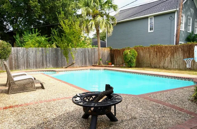 $3,495 | 2317 Dorrington Street, Houston, TX 77030