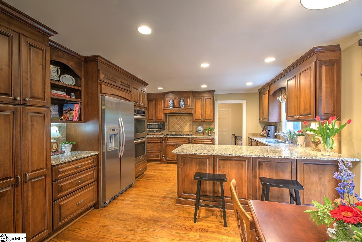 300 Summerplace Way Greer, SC 29650 - Photo 10 of 33 Gallery Image 10