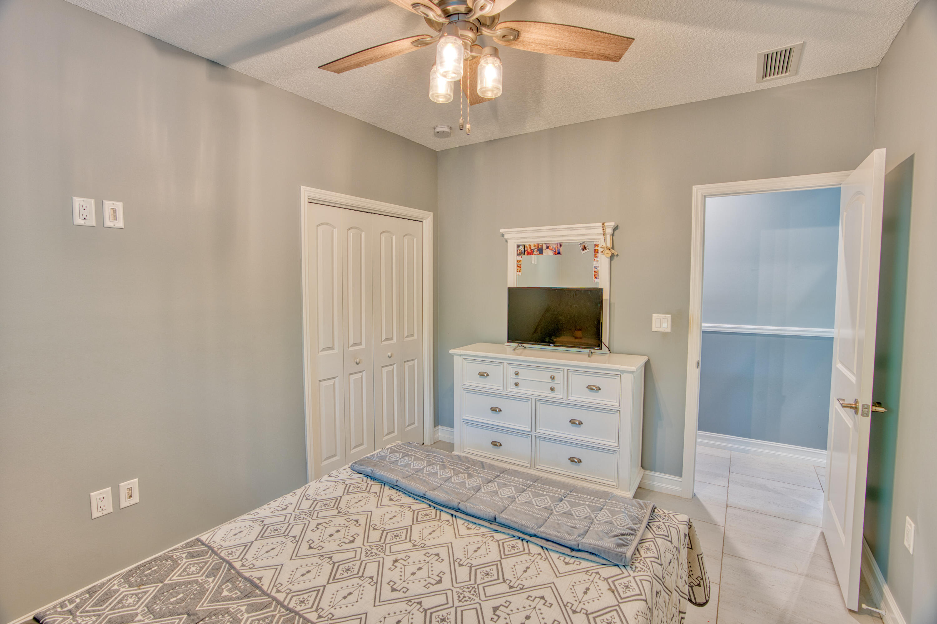 499 Beach Road Tavernier, FL 33070 - Photo 26 of 53 DSC02450_hdr