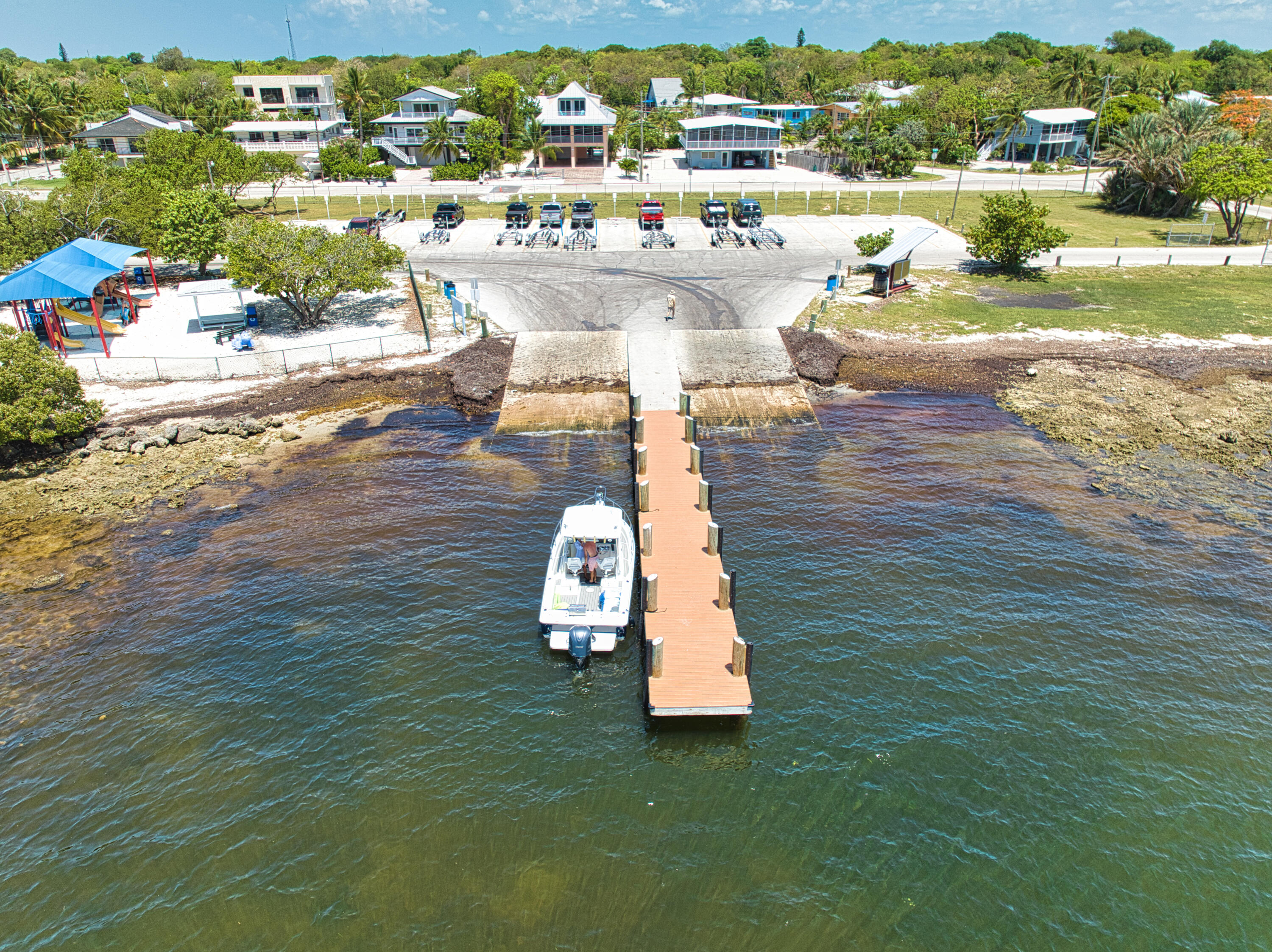 499 Beach Road Tavernier, FL 33070 - Photo 7 of 53 a picture of city view