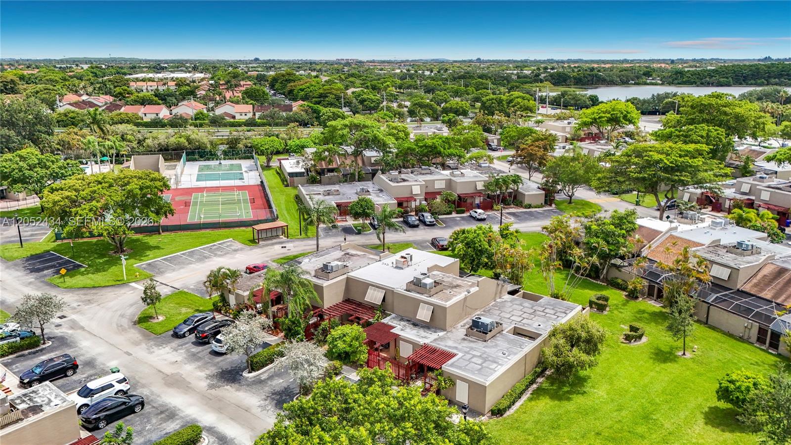 1110 West Fairway Road Pembroke Pines, FL 33026 - Photo 84 of 86